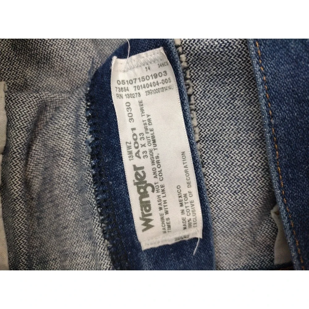 90's Wrangler Mens 33x33 Jeans 13MWZ A001 3030 Dad Ranchwear Blue Denim Pants